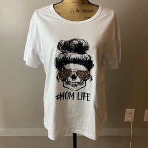 Mom Life 💀 Tee